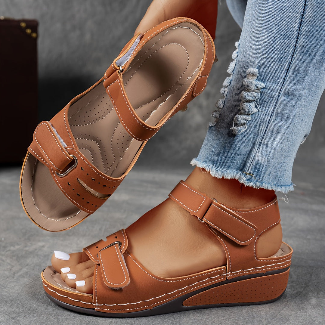 Célima™ | Stylish Orthopedic Sandals