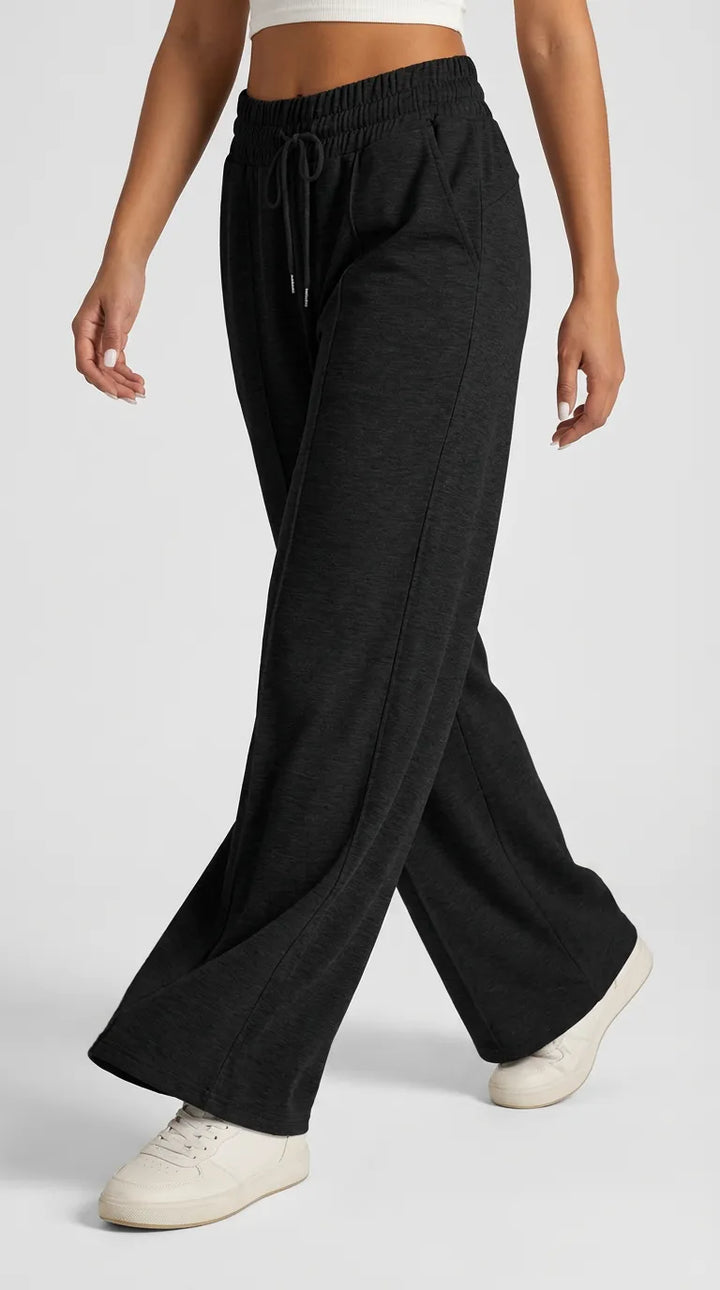The Sculpted Wide-Leg Trouser